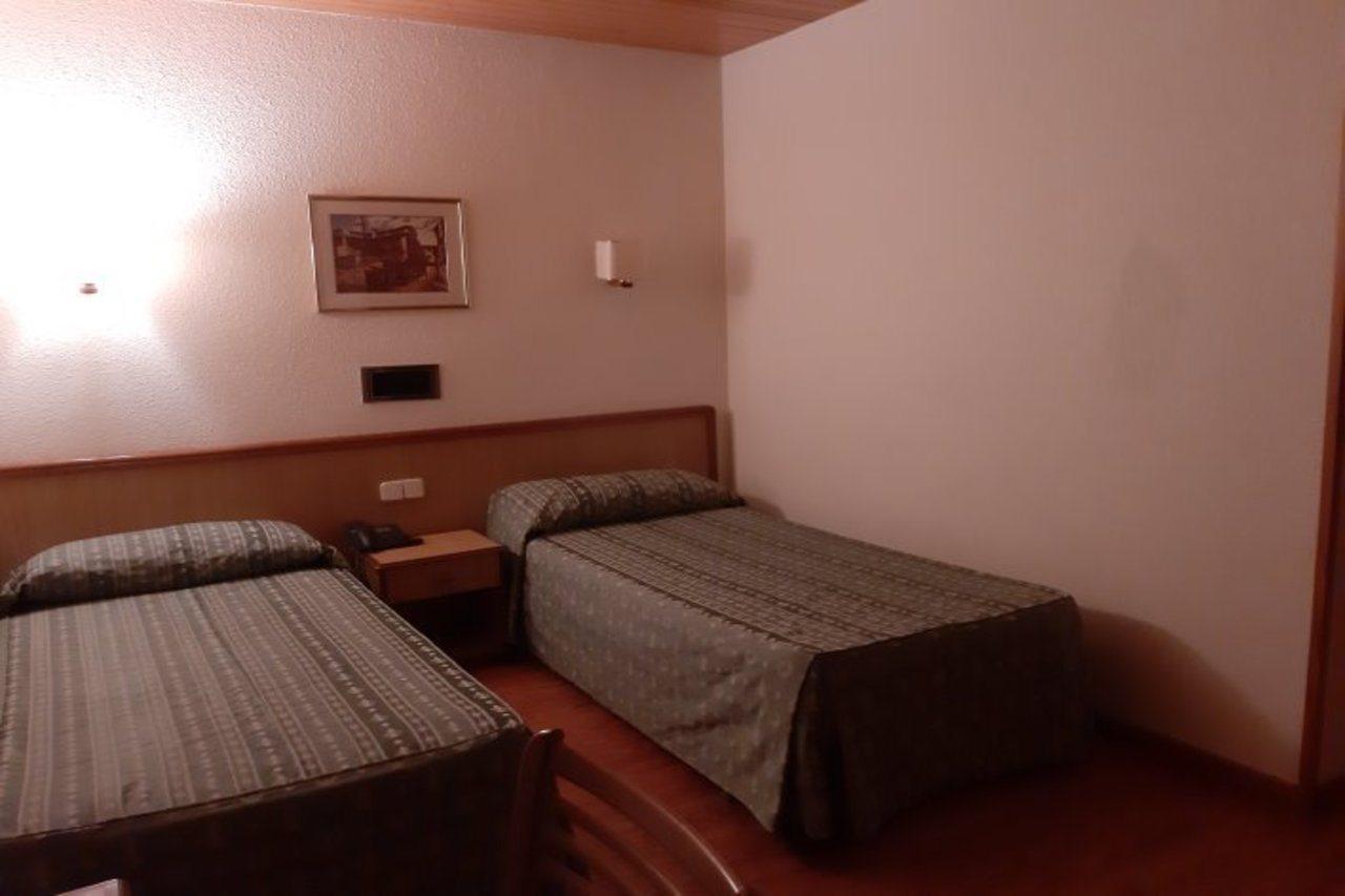 Hotel Villa De Canfranc Zewnętrze zdjęcie