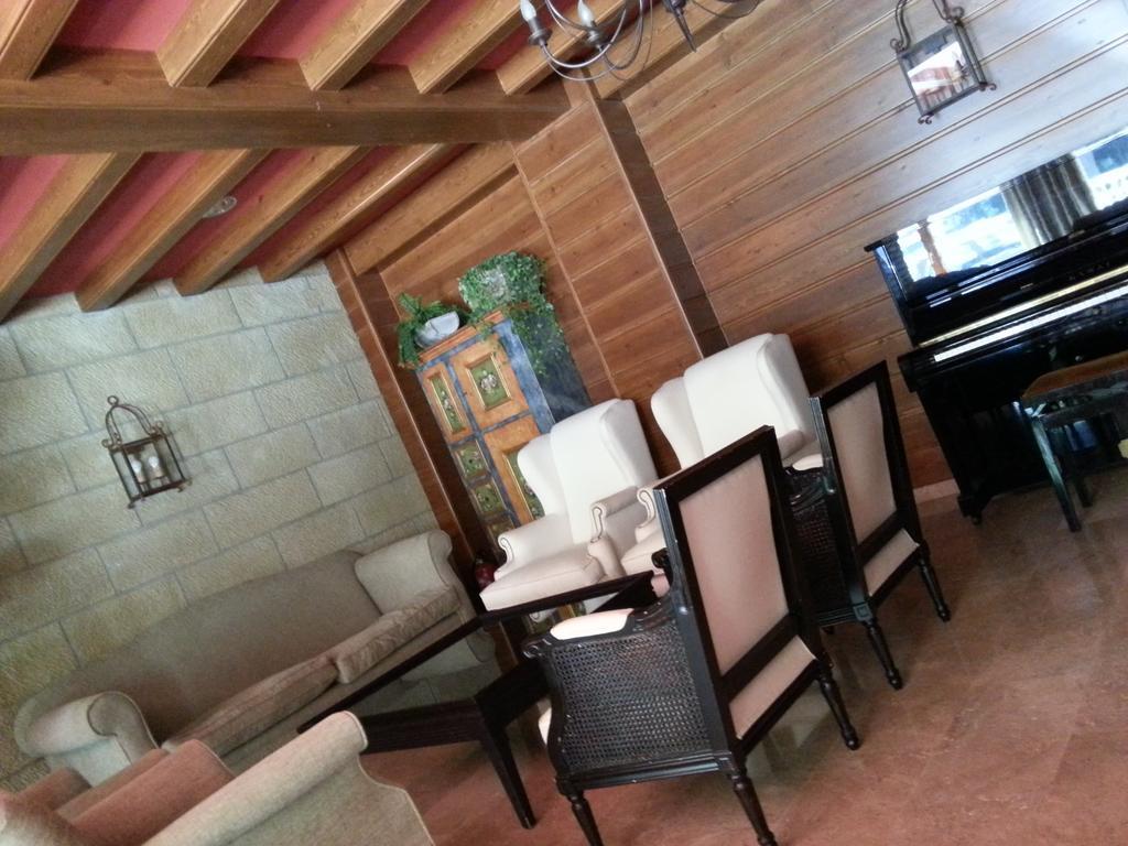 Hotel Villa De Canfranc Zewnętrze zdjęcie